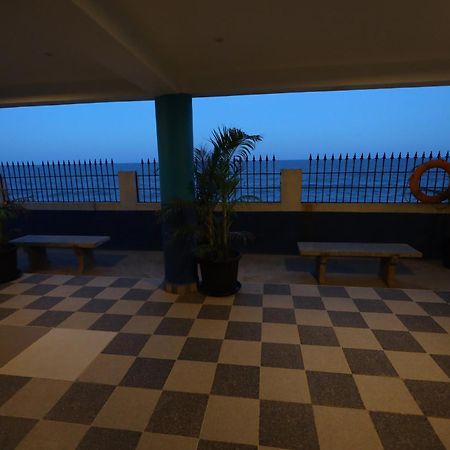 Lamel Cove Beach Resort Пондичери Екстериор снимка