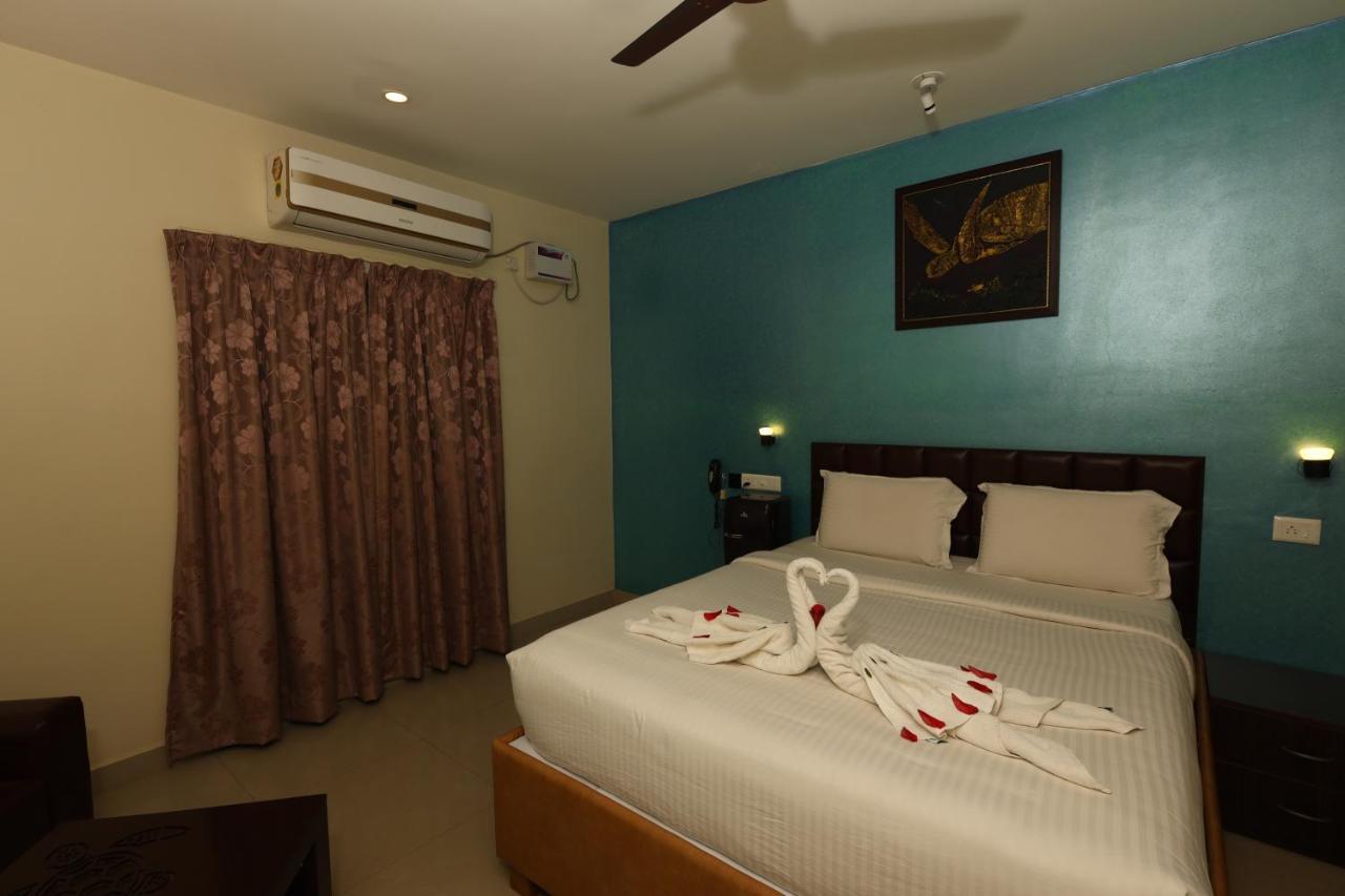 Lamel Cove Beach Resort Пондичери Екстериор снимка